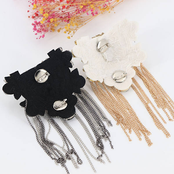 Diamantbesatt su skulder punk metall dusker pin