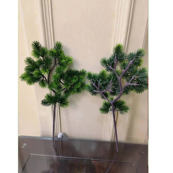 Naturtro kunstige bonsaiplanter, der simulerer nålefyrcypres