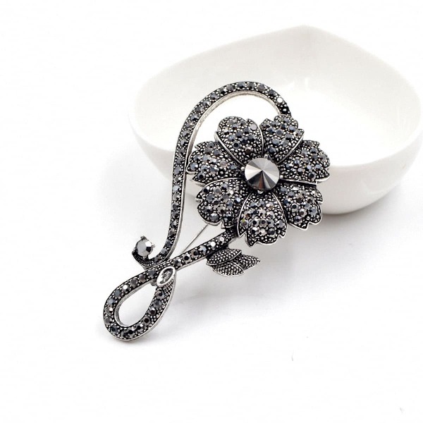 Pistol svart galvanisering legering retro utsökt blomma brosch corsage kläder accessoarer utsökt personlighet krage stift för älskare