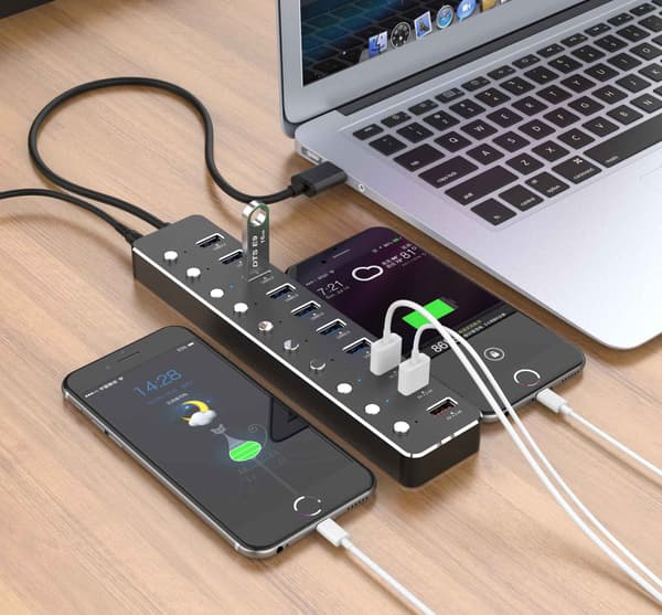USB 3.0 Hub 10 portar Powered Multi Port USB med oberoende switch och 12V/2A strömadapter