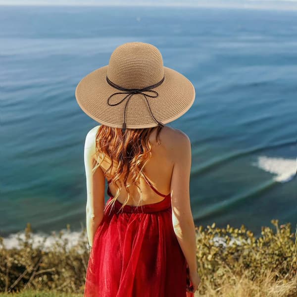 Hodeplagg tilbehør damehatt sløyfe strå sommer solbeskyttelse damemote hatt beskyttelse sammenleggbar hatt (brun, one size)