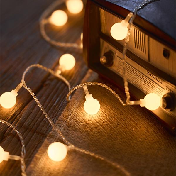 40 LED-ulkovalosarja, IP44-vedenkestävä, paristokäyttöinen sisä- ja ulkokoristevalaistus makuuhuoneeseen, terassille, puutarhaan, jouluun ja tiistaihin