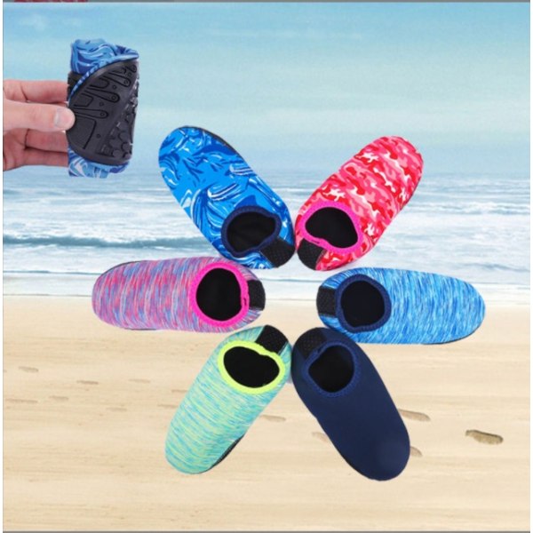 New Snorkeling Beach Shoes and Socks Quick Dry Soft Bottom Diving and Swimming Socks XL (Navy Blue)