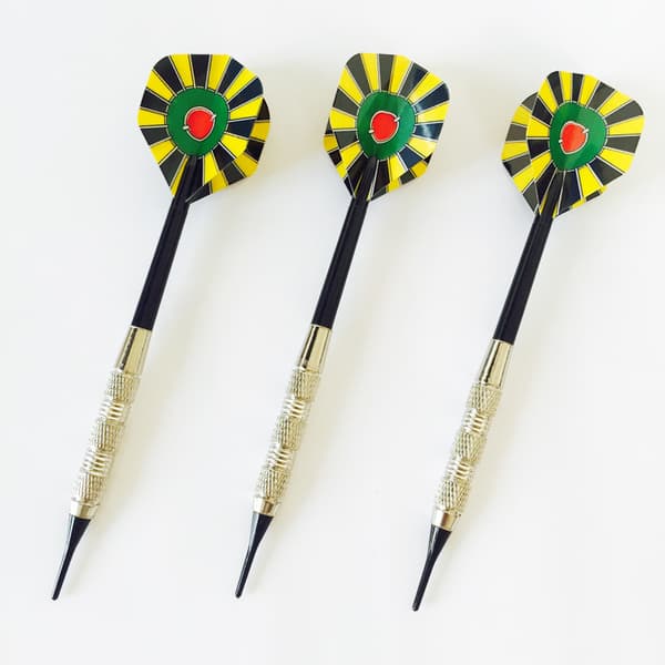 18 stk 6 stiler rustfritt stål nålspiss dart, 17 gram