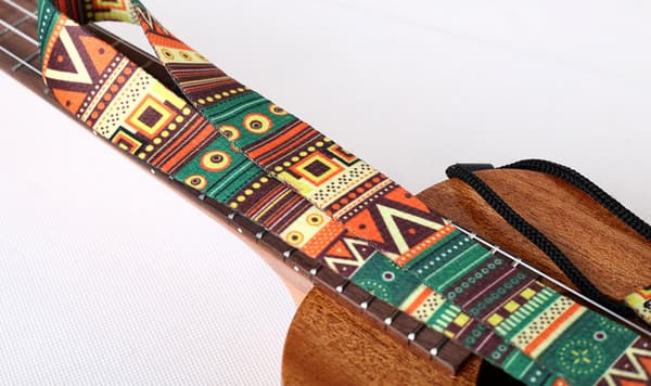 Etnisk unisex ukulele-rem för vuxna