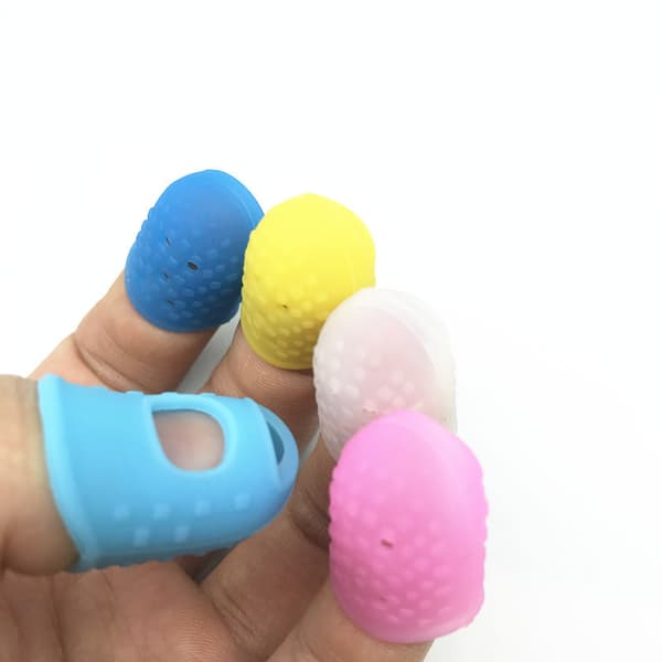 5 stk. - Guitar Finger Cover - Hvid - Transparent - S
