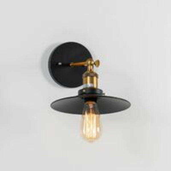 Vintage svart og bronse vegglampe
