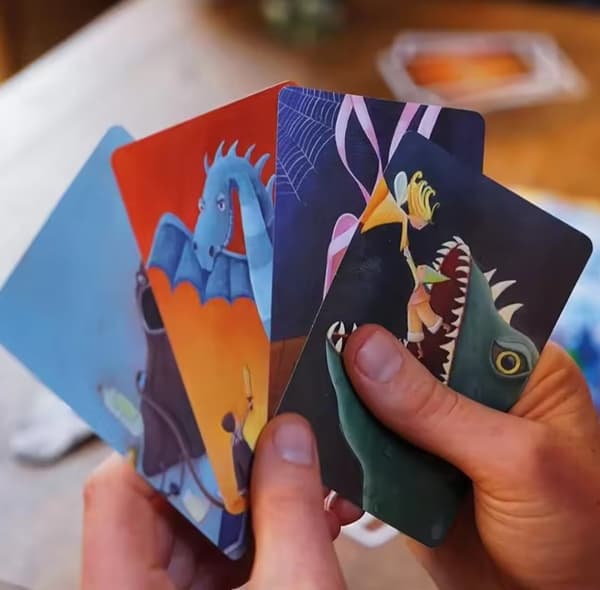 Klassiskt brädspel Dixit Expanded Board Game, engelsk version (grunderna i några få ord)