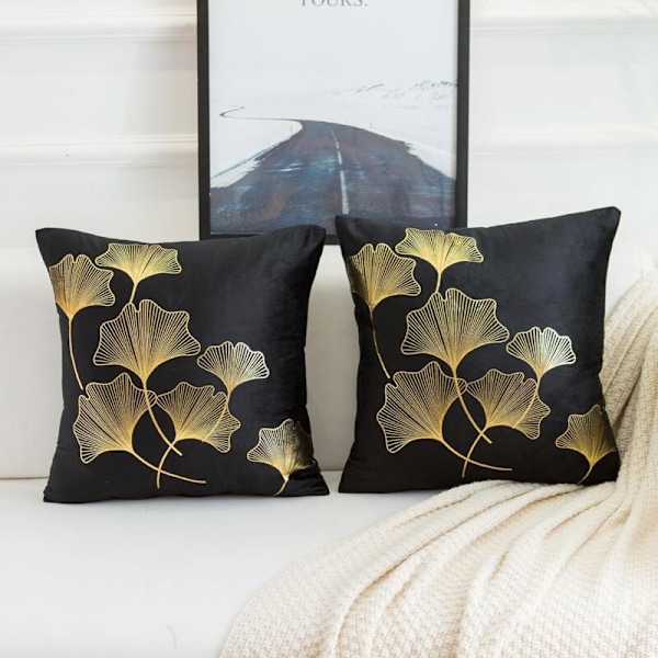 Kuddfodral 45 x 45 cm Sammetsörngott guldblad dekorativ svart kudde mjuk fyrkantig guldtryckt ginkgo biloba överdrag för vardagsrum soffa säng