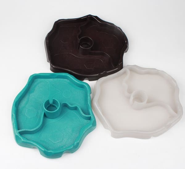 Bærbar vanndispenser for reptiler med plastskål drikker