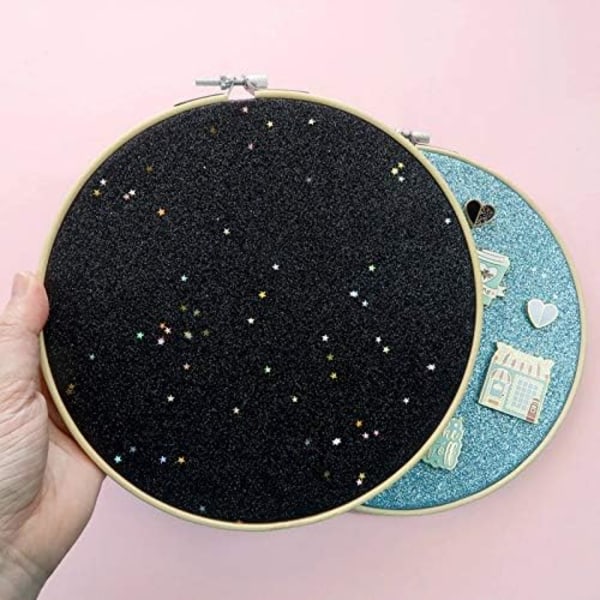 (Svart) Brosch Hängande Väggdisplay Förvaring Smyckeshållare Emaljörhängen Halsband Paljett Pinnvägg med Stjärnor, Pin Collection Display, Canvas/Läder