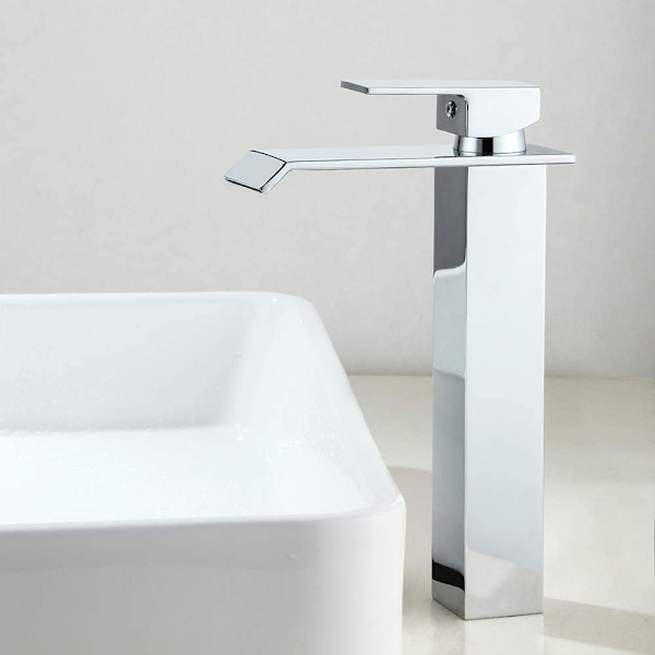 Badeværelses Armatur, Høj Vandfald Basin Blandingsbatteri, Moderne Stil Fladt Rektangulært Design Basin Armatur, Vandbesparende Keramisk Ventil, Krom Messing(Hig