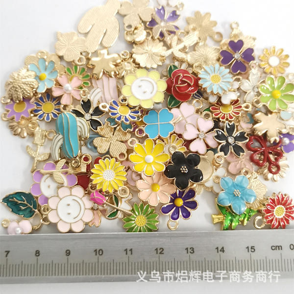 30 stk. Blomstertema Blomster Charms til Smykkefremstilling, Dangle Øreringe Charms til Armbånd Halskæder Nøgleringe DIY Håndværk