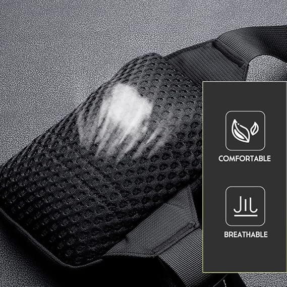 Pieni Crossbody-laukku, Uusi Musta