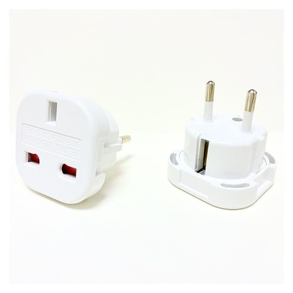 Reiseadapter - Britisk 3-pins hvit - UK standardplugg til US standardplugg