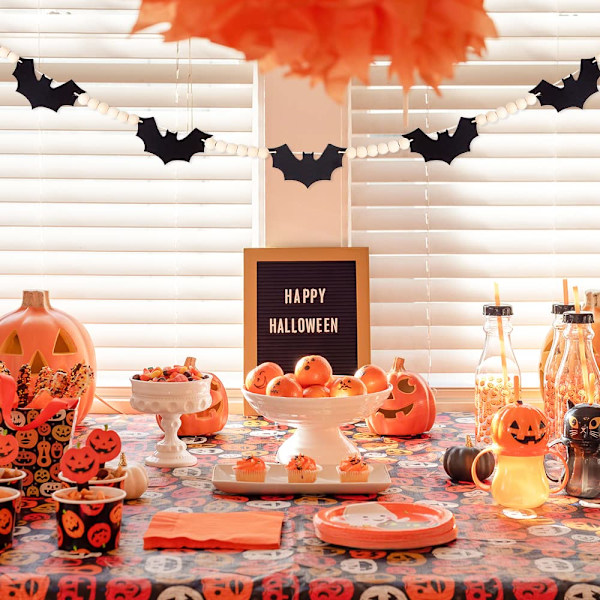 Halloween-seppele, lepakkoseppele Halloween-takka-koristeluun, huopa-lepakot puuhelmi-banneri takan reunakoristeluun