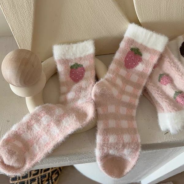 Pehmeät sukat, pörröiset sukat, talviset lämpimät ja pehmeät tossut, kotiin nukkumiseen, söpöt kawaii-sukat, 3 paria
