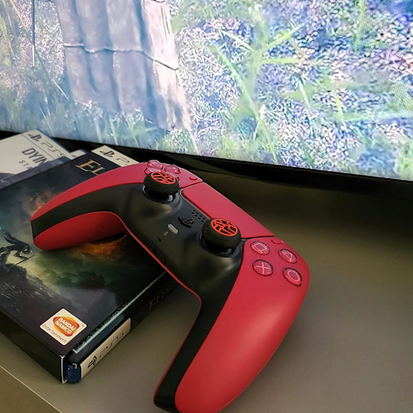 4 Thunder Caps -tarvikkeet Peukalotartunta PS4 PS5 -tarvikkeet PS5-ohjaimelle PS5-ohjaimen sauvajoystick-silikonikärki Xbox Series PS5 PS4 Cont