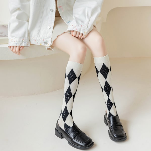 Retro dame knæhøje bomuldsstrømper fashionable JK lolita strømper diamant tern varme lægstrømper