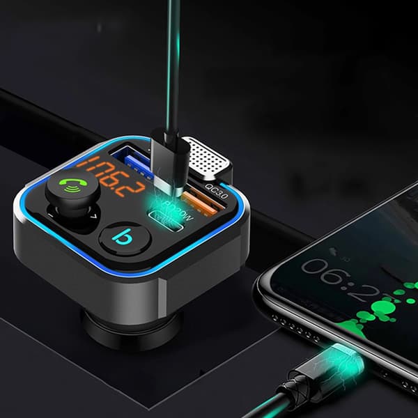 Bil FM-sändare, [nyaste version] Trådlös Bluetooth 5.0 Radioadapter Bilsats, PD3.0 C-typ 20W + QC3.0 Bil Snabbladdare, Handsfree-samtal, Ba