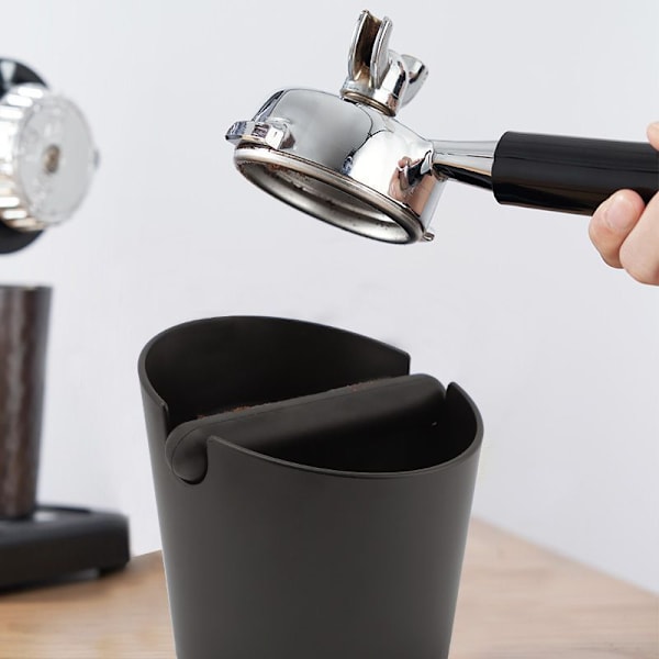 Matt svart kaffetillbehör 0,55L- Knock Box för kaffesump med speciell ljudabsorberande slagstång - malet kaffeförvaringsbox barista kaffebryggare