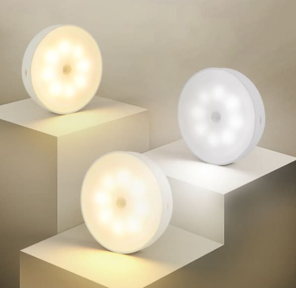 LED-nattlampe, magnetisk indendørs bevægelsessensorlys med gratis annonce