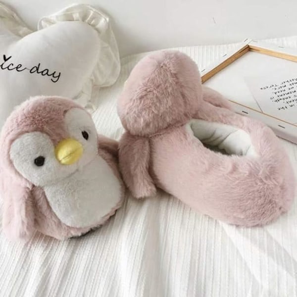 Tecknade pingvinslippers vinter varma mjuka plysch hemtofflor halkfri botten lätta fluffiga stickade tofflor en storlek