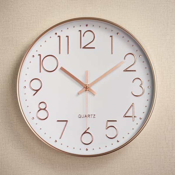Rund väggklocka, 30 cm, Liten väggklocka, Klassisk design, Batteridriven, Vit