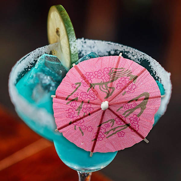 24 färgade pappersparaplyer för cocktails, slumpmässig färg