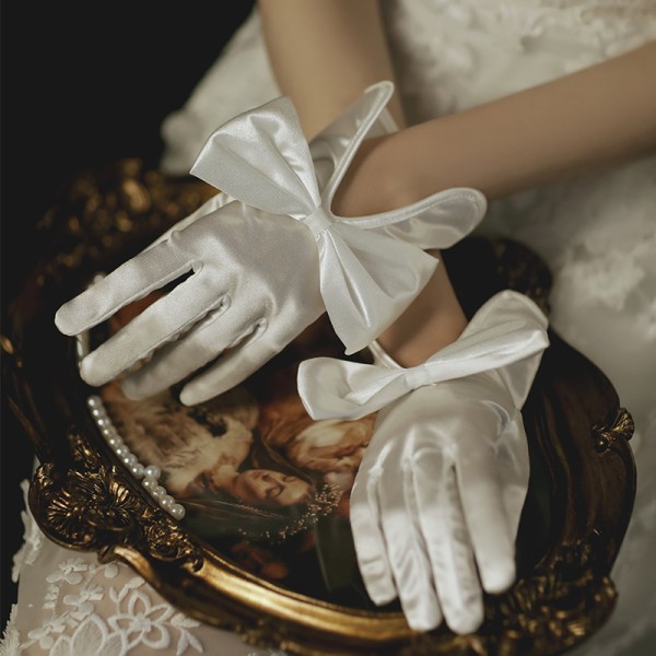 Stora fjärilssatinhandskar, prinsesshandskar, ursnygga handskar i satinklänning, formella enfärgade handskar för bröllopsbankett för kvinnor