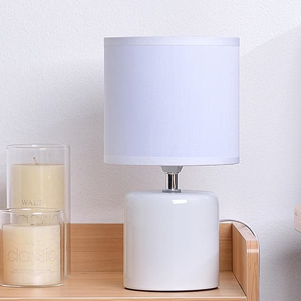 Rundt bordlampe, nattbordslampe, hvit