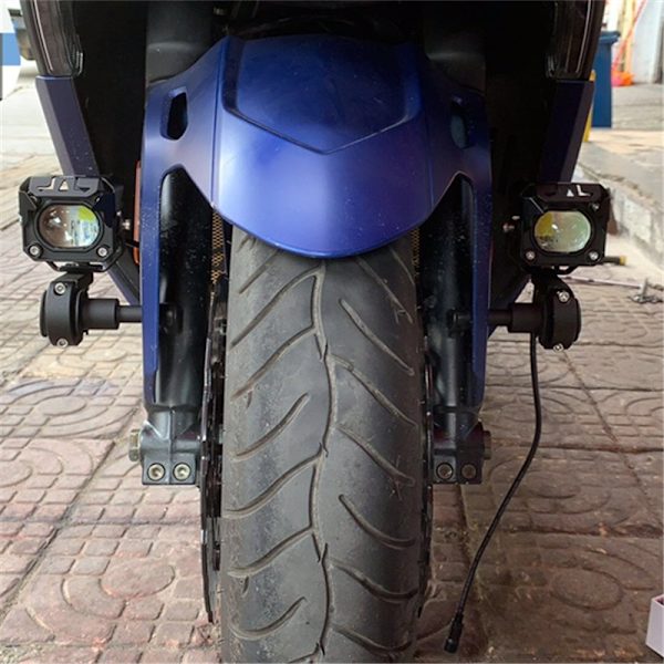2PCS Motorcykelstrålkastare Fäste Fäste, XMAX300 NVX155 NMAX155 Motorcykel Projektor Fäste Dimljus Fäste Pili Bas