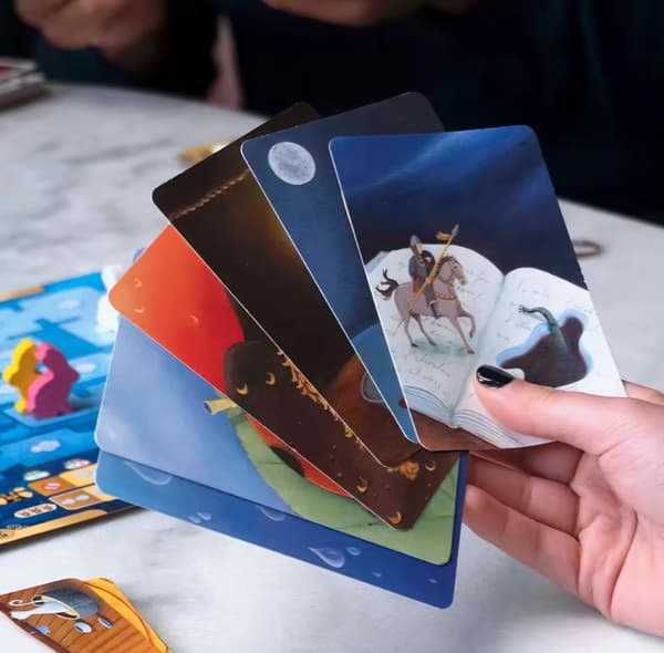 Klassiskt brädspel Dixit Expanded Board Game, engelsk version (grunderna i några få ord)