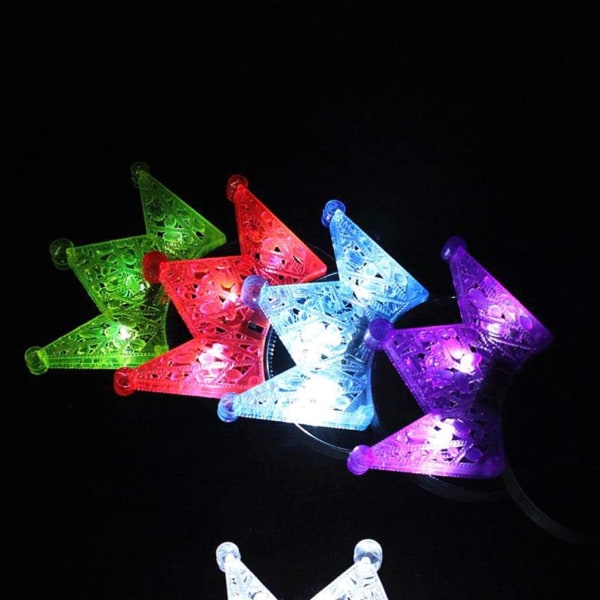 5 stk. Glow in the Dark kronehodebånd (tilfeldige farger) Glow in the Dark krone LED blinkende hodebånd for festlige jente- og guttebursdager