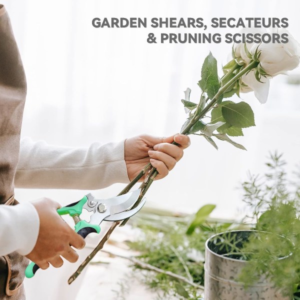 Pruning shears, locking handle miter shears