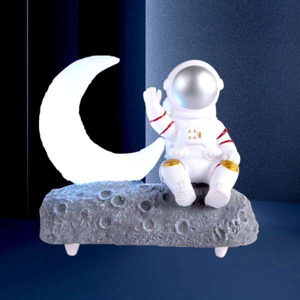 Astronaut Bluetooth Speaker Gift (Silver)