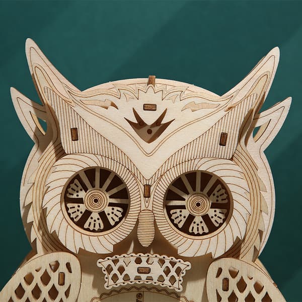 Kreativa 3D uggla klockmodell kit, träpussel skrivbordsklocka, praktisk mekanisk trä