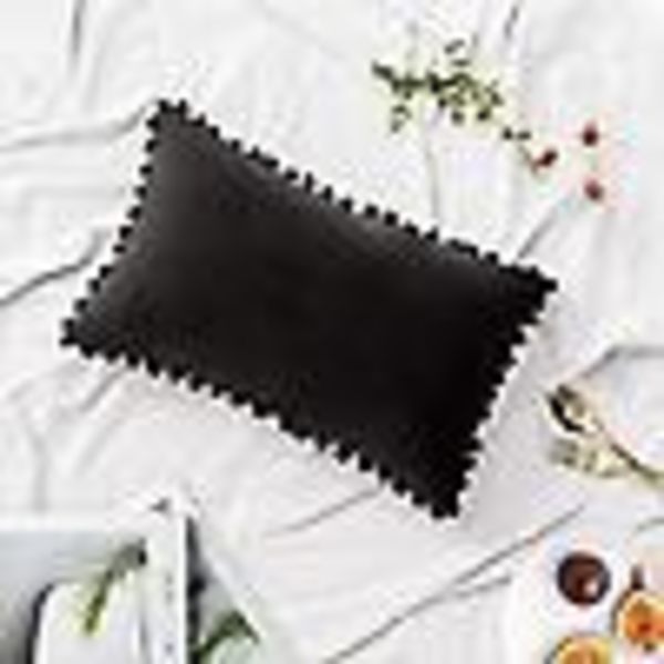 2 kpl Sametinen Tyynynpäällinen Pompom-Koristeella