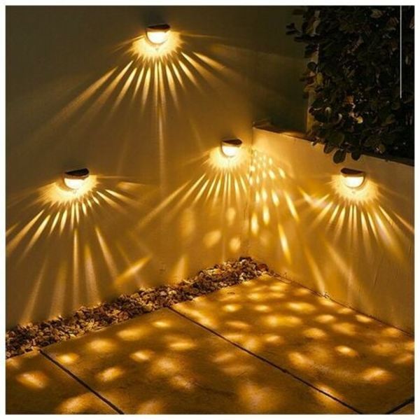 Set med 4 LED solcellslampor vägglampa utomhus väggdekorativt varmt vitt ljus, väggstaketlampa uteplats trädgård ytterdörr trappor gårdsuppfart väg