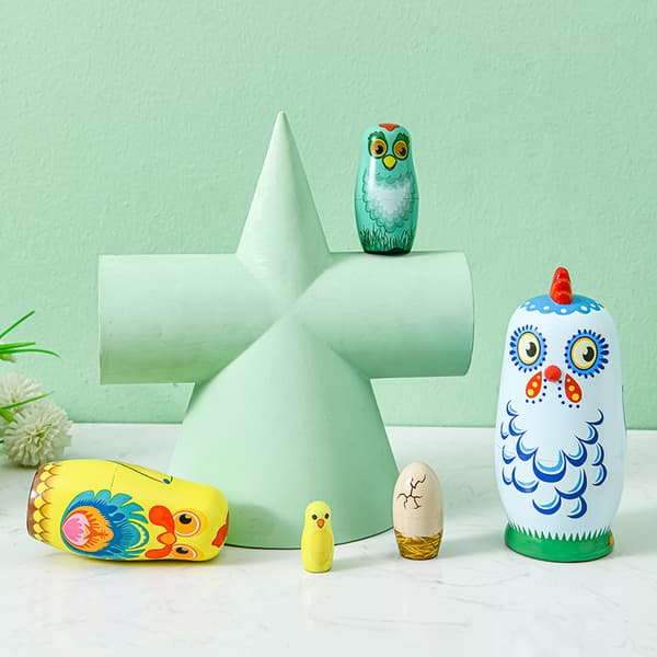 Rysk Matryoshka 5-lagers kyckling Matryoshka docka set träleksak