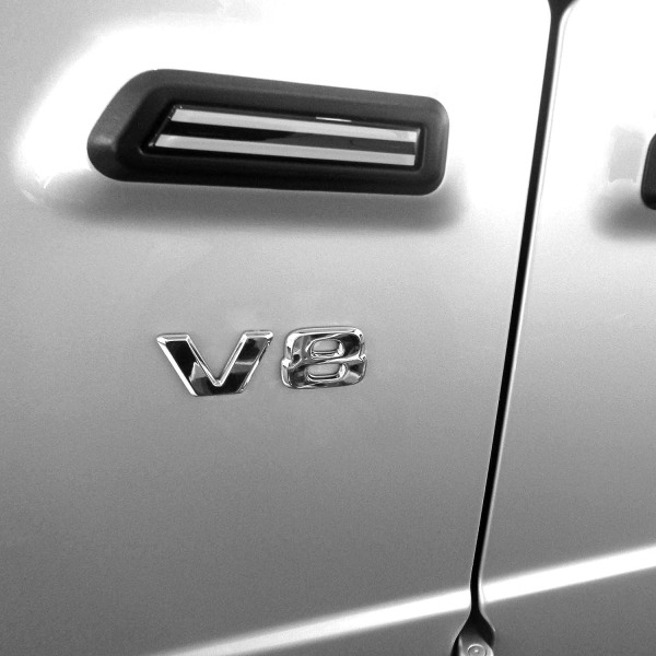 Chrome V8 emblem with 3D lettering for car - Tuning