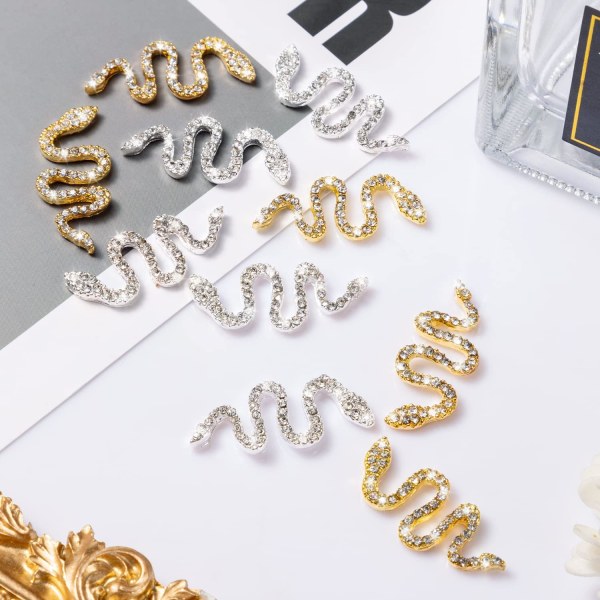 Guld/sølv - 10 stk. slangeformede nail art charms med rhinsten, guldneglestifter og diamantbølgeslangebånd til DIY neglekunst dekorationer