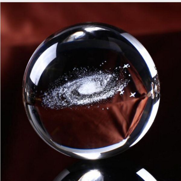 Läpinäkyvä kristallipallo jalustalla, lasinen koristepallo, 3D-laser feng shui -lasipallo kodin sisustukseen