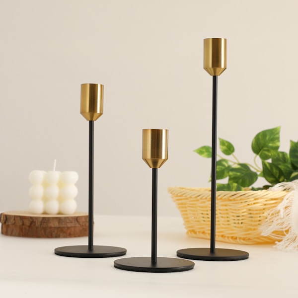 Set med 3 guldmetall avsmalnande ljusstakar, dekorativ mittpunkt för fest, bröllop, matsal, vardagsrum, lämplig för 3/4\" tjocka ljus och LED-ca