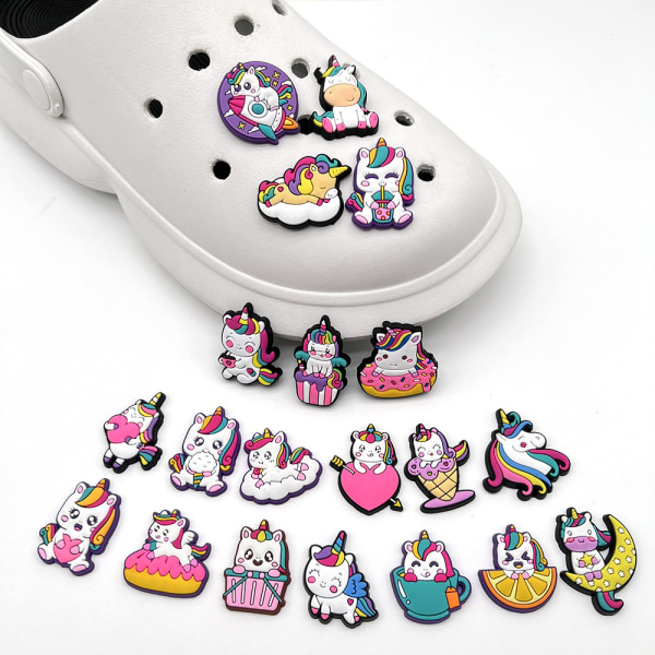 20 stk 3D Tøfler Sandaler Smykker (Enhjørning), Sko Charms, Søte Sko Smykker for Tøfler Sko Sandal Armbånd DIY