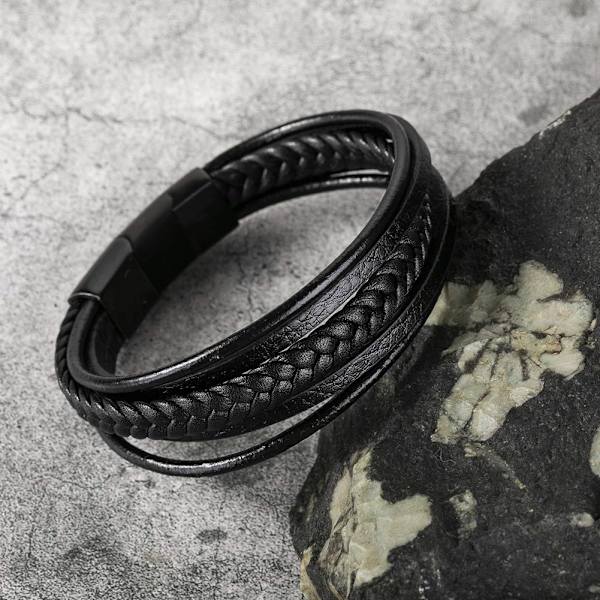 Flätat läderarmband för män Svart