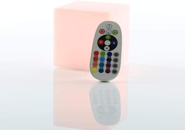 1 stk. Led Cube 10 X 10 X 10 Cm Cube Light / Bordlampe 16 Farver Farveskiftende / Dæmpbar