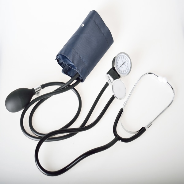 Blodtrykksklokke med medisinsk dobbelthodet stetoskop