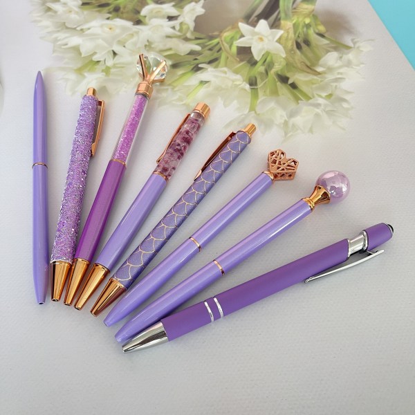 8-osainen kuulakärkikynäsarja Violetti kynäsarja Violetti kuulakärkikynä Kiiltävä musta ja sininen metallinen kristallitimanttikynä Journaling Glitter Fancy Pen