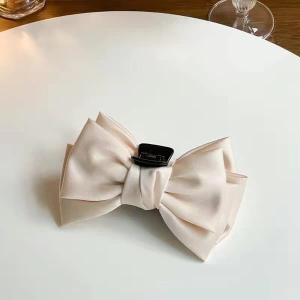 Stor hårklämma med hajdesign